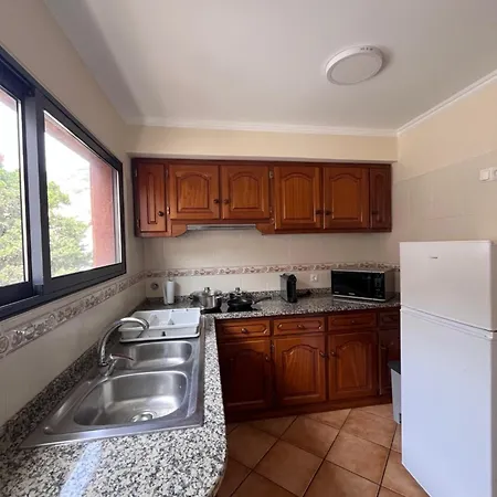 Village * מצ'יקו