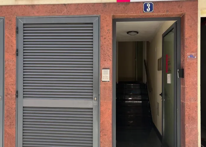 Machico Village Apartment - Private Terrace & Car Park * Machico (Madeira)