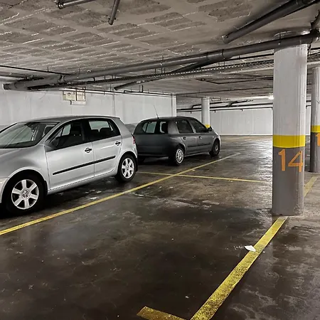 Village - Private Terrace & Car Park Apartment