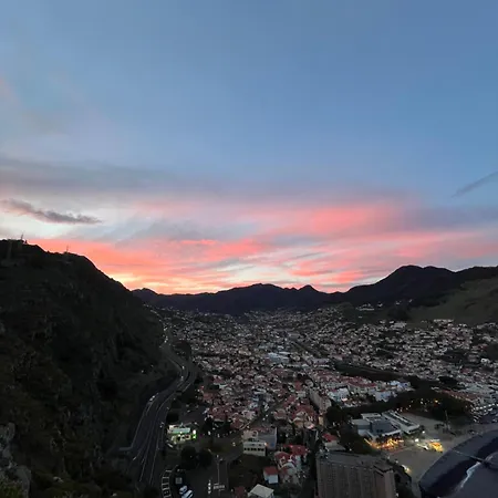 Lägenhet Village - Private Terrace And Car Park Machico (Madeira)