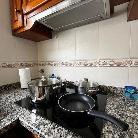 Apartment Village - Private Terrace & Car Park Machico (Madeira)